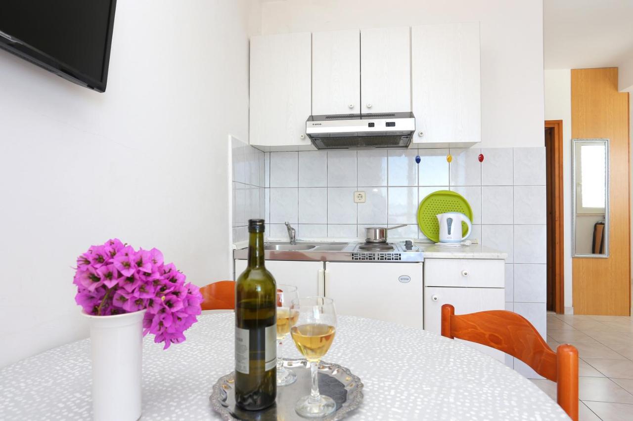 Apartments By The Sea Rastici, Ciovo - 11723 Trogir Zewnętrze zdjęcie