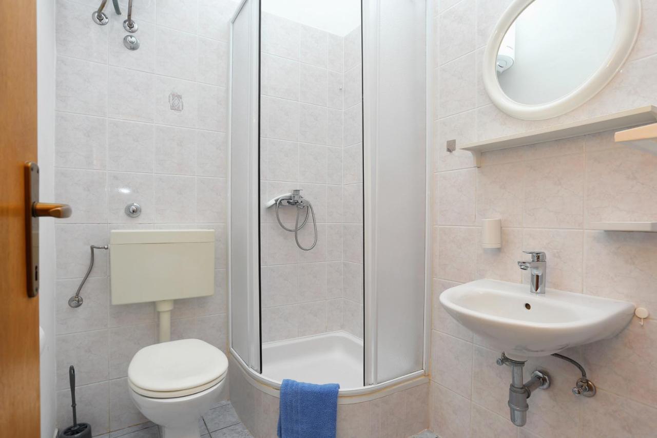 Apartments By The Sea Rastici, Ciovo - 11723 Trogir Zewnętrze zdjęcie