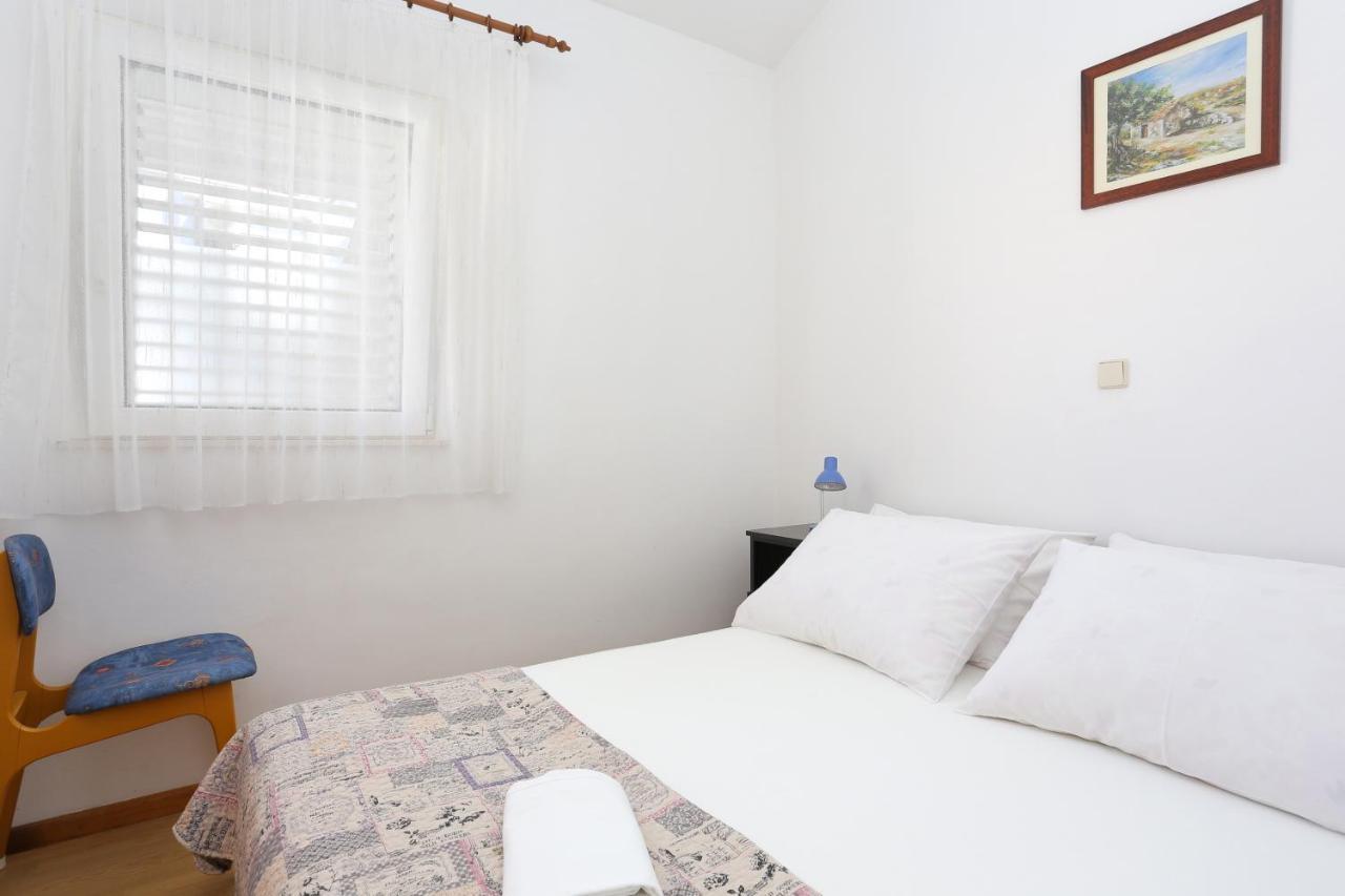 Apartments By The Sea Rastici, Ciovo - 11723 Trogir Zewnętrze zdjęcie
